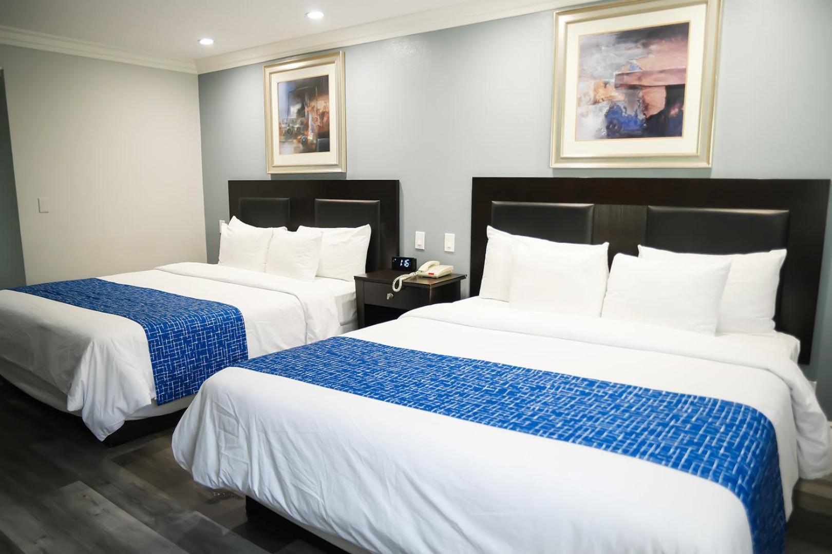 Days Inn By Wyndham West Covina Bagian luar foto